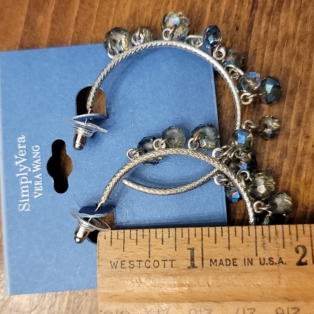 NWT Vera Wang Earrings - Picture 6 of 8